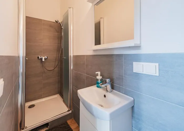 Center Lofts Apartahotel Viena